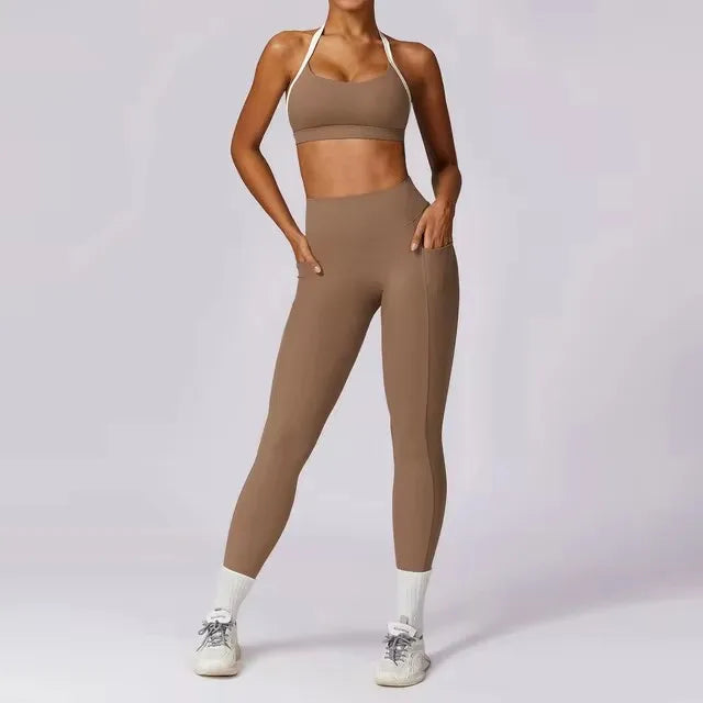 Yoga Set for Women - Sportswear & Workout Clothes - "Martina"